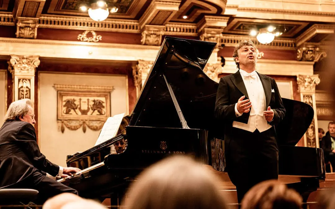 Rudolf Buchbinder spielt Klavier und Jonas Kaufmann singt im Großen Saal