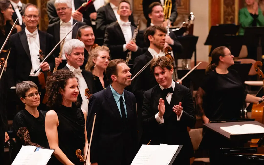 Oslo filharmonien, Leif Ove Andsnes und Klaus Mäkelä bei der Verbeugung